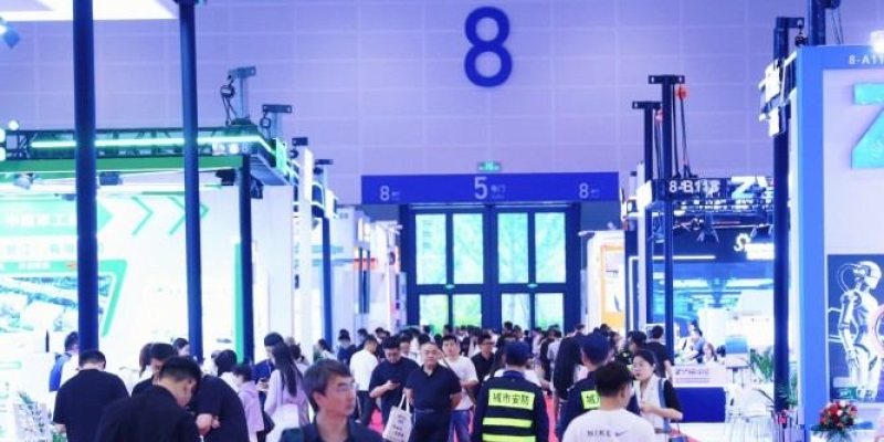 展前必做清单：商业服务机器人企业参展2027杭州人形机器人展的硬核准备